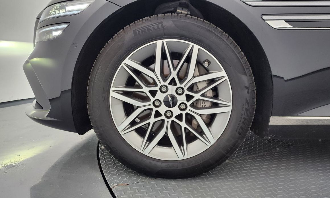 Genesis G80 Gasoline 2.5 Turbo 2WD, 2026