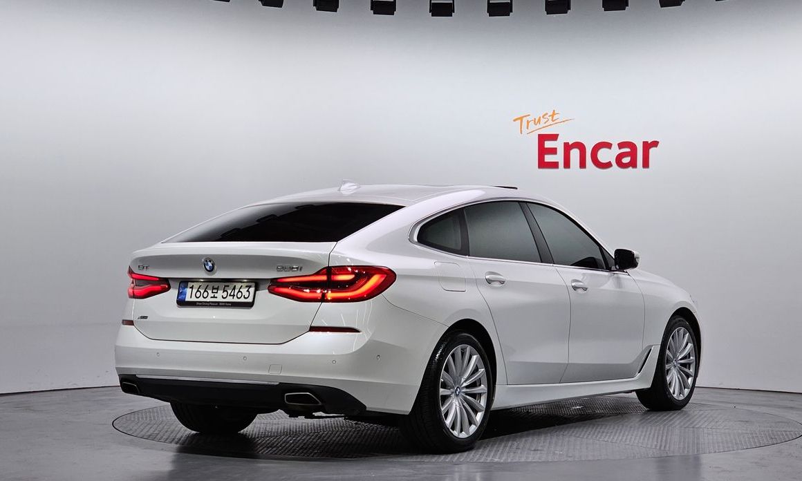 BMW Gran Turismo 630i xDrive Luxury, 2022
