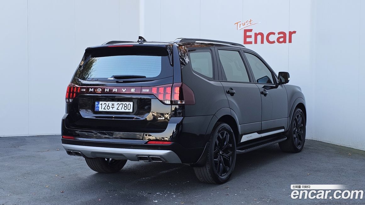 Kia Mohave Diesel 3.0 4WD 7-Seater, 2023