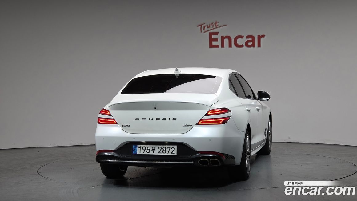Genesis G70 Gasoline 2.0T 4WD, 2023