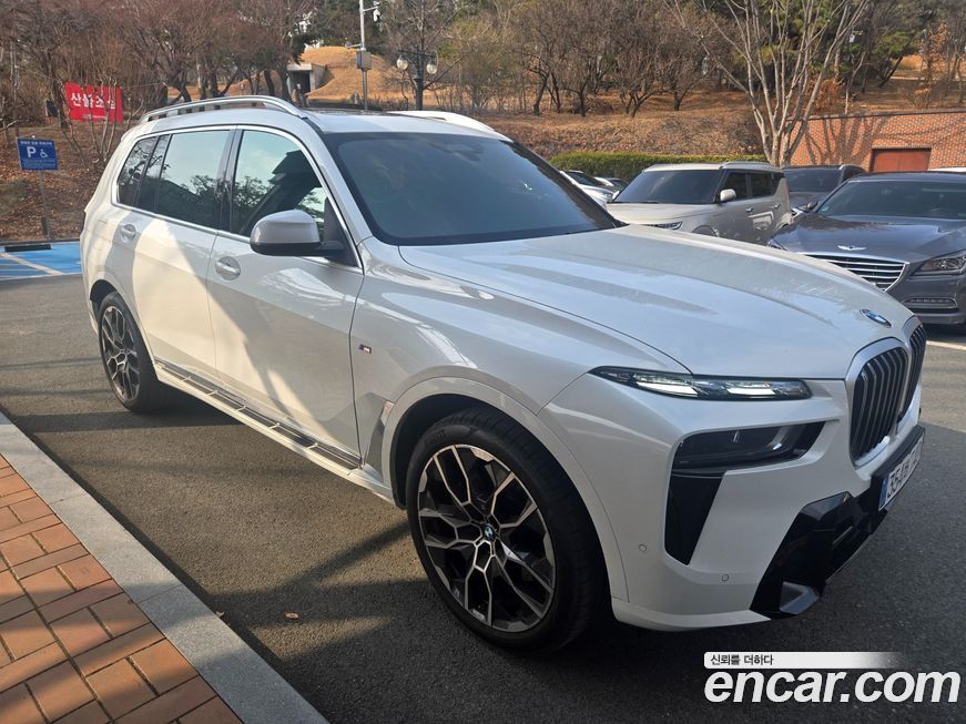BMW X7 xDrive 40d M Sport 6STR, 2025