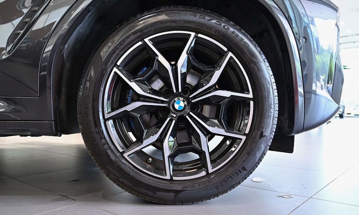 BMW X4 xDrive20i M Sport, 2024