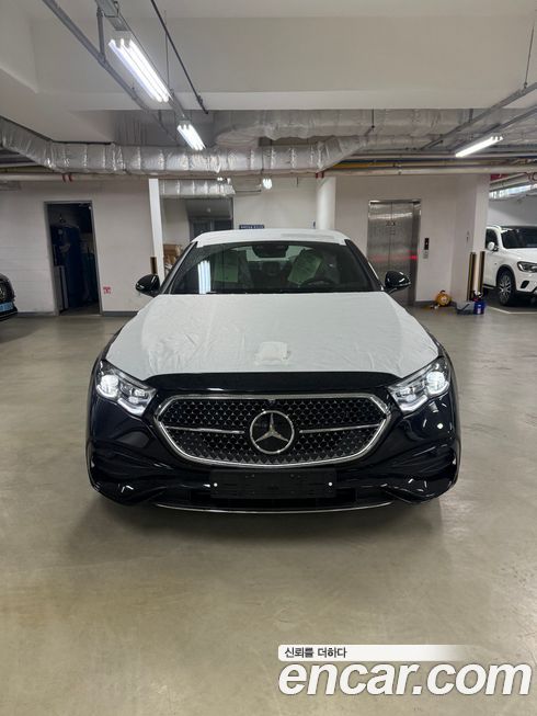 Mercedes-Benz E-Class E300 4MATIC AMG Line, 2026