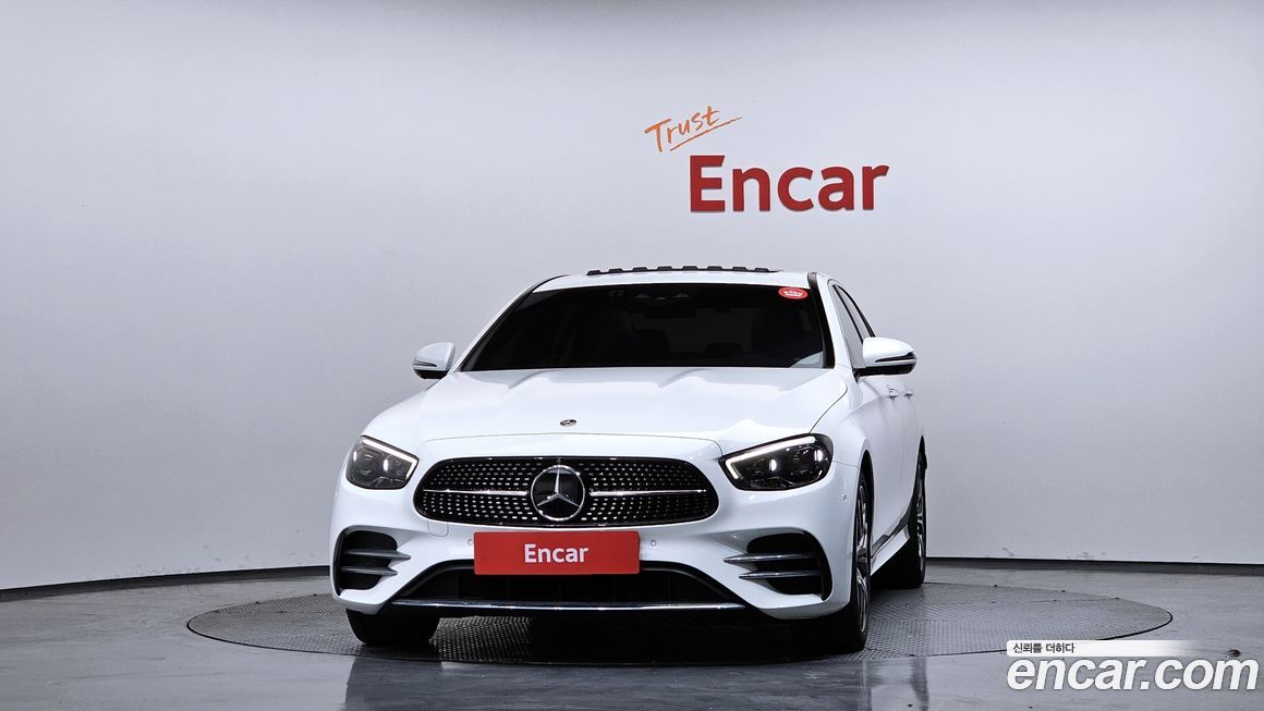 Mercedes-Benz E-Class E220d 4MATIC AMG Line, 2023