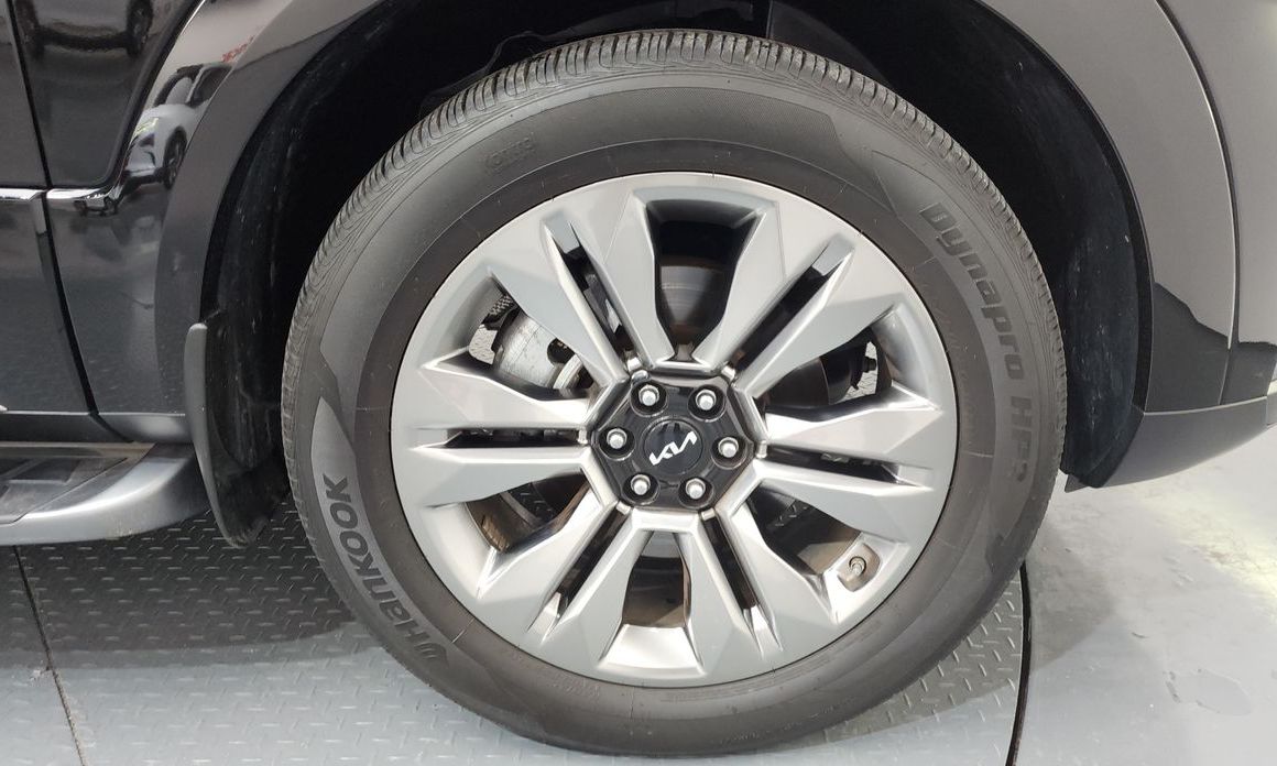 Kia Mohave Diesel 3.0 4WD 6-Seater, 2022