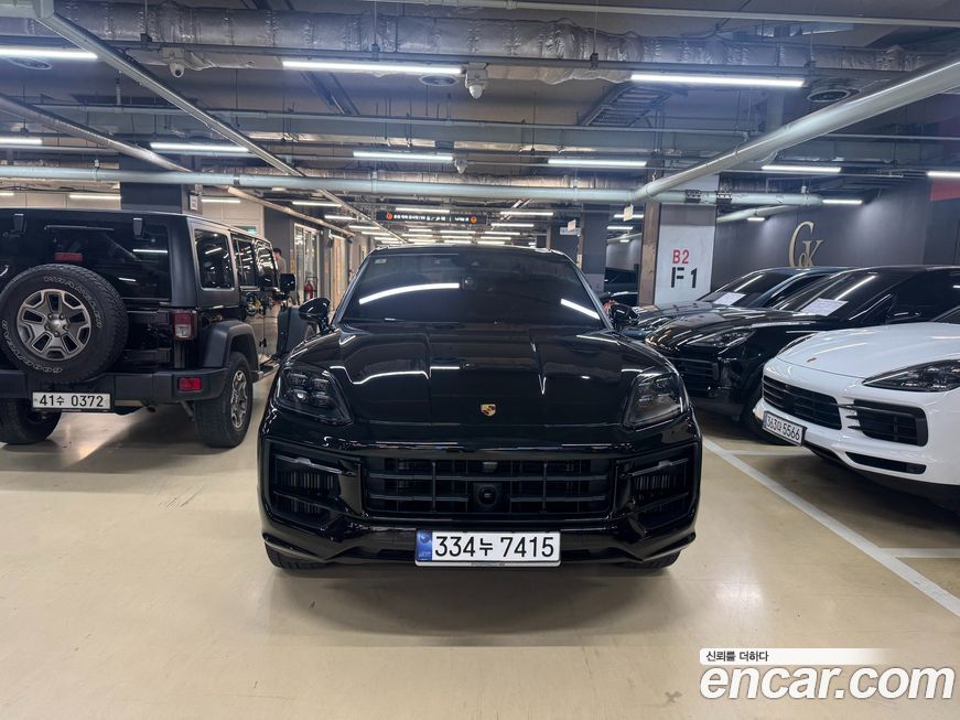 Porsche Cayenne 3.0, 2024