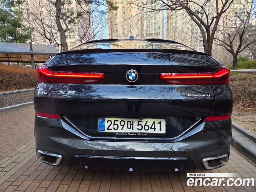 BMW X6 xDrive40i M Sport, 2025