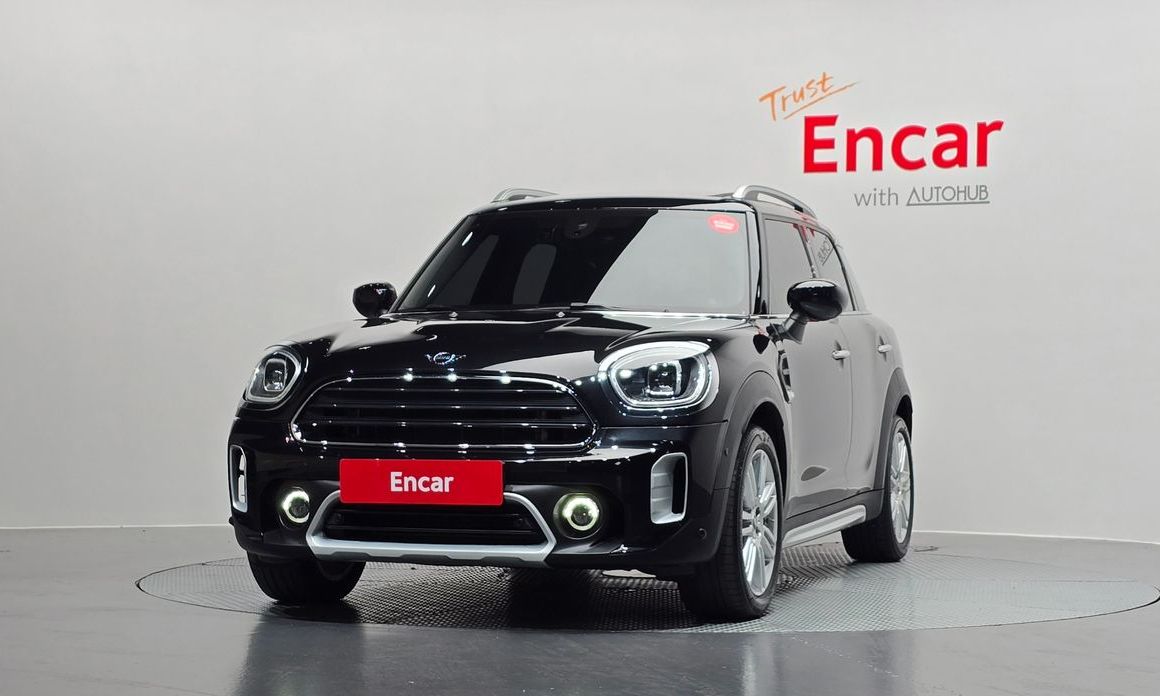 Mini Countryman Classic Plus Launch Pack, 2023