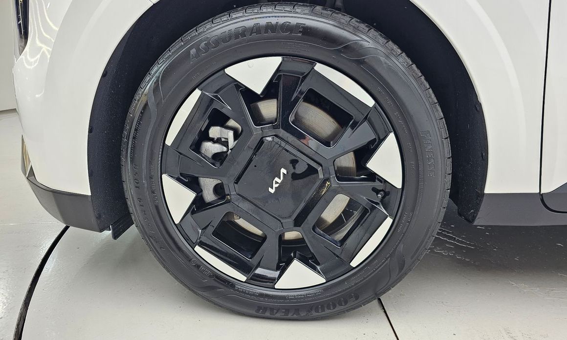 Kia Carnival 9-Seater Noblesse, 2025