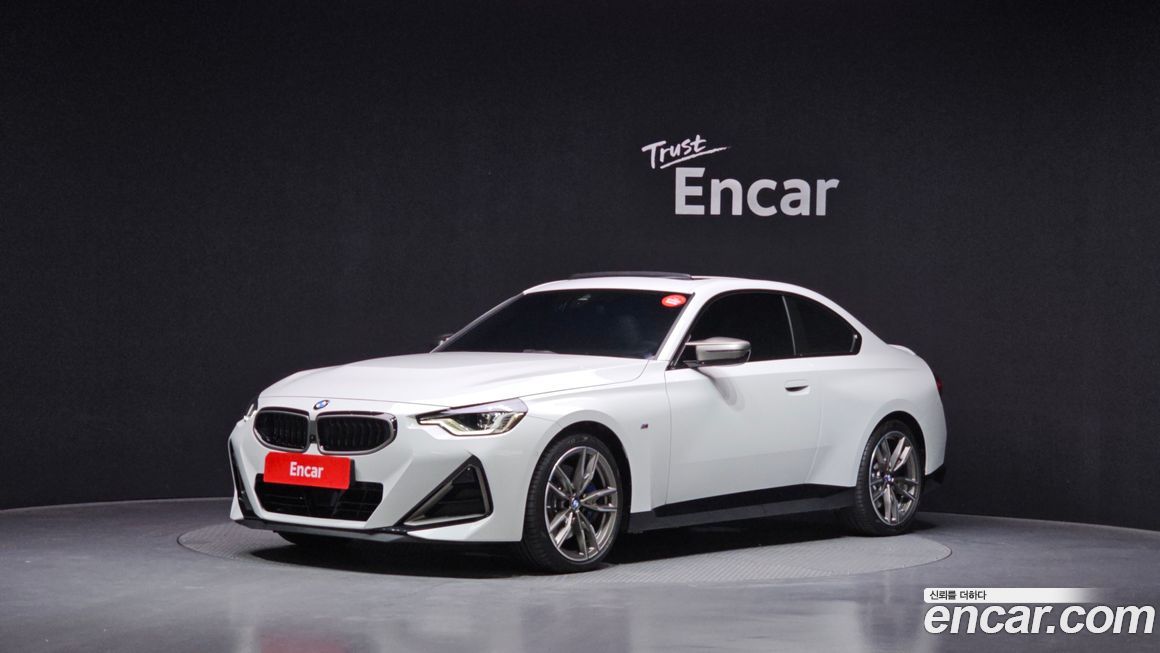 BMW 2-Series M240i xDrive Coupe, 2024
