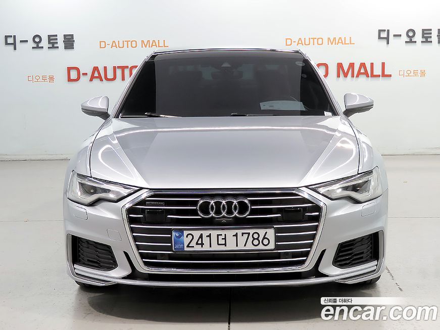 Audi A6 45 TFSI Quattro Premium, 2022