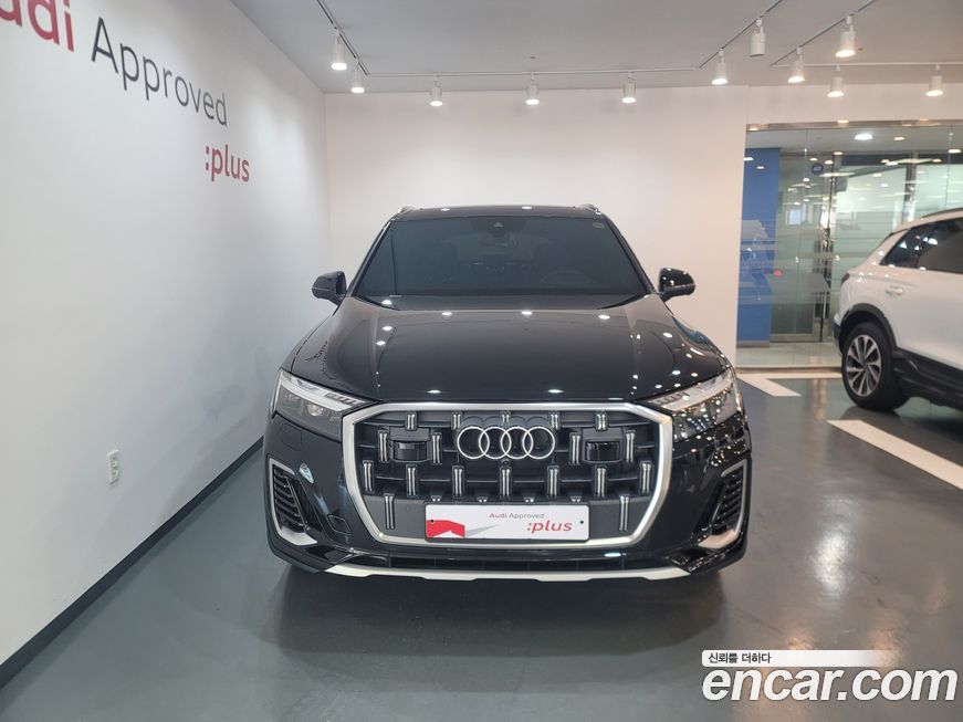 Audi Q7 55 TFSI Quattro, 2025