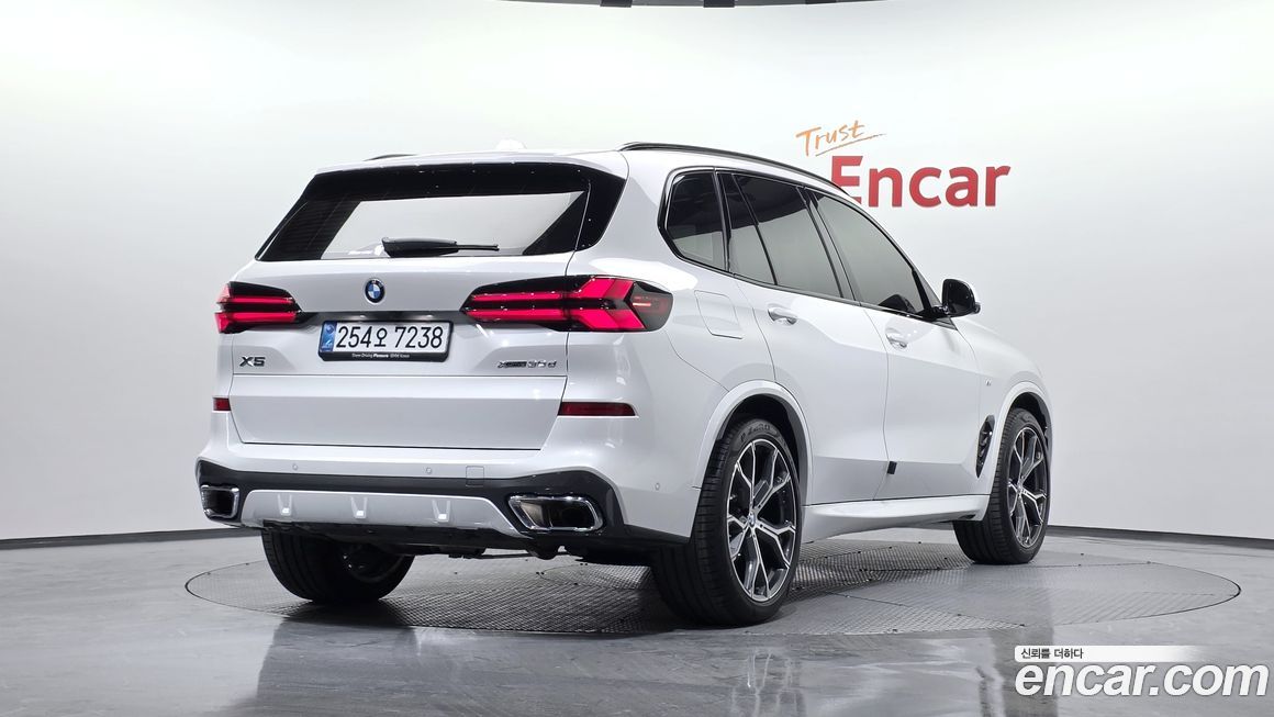 BMW X5 xDrive 30d M Sport, 2025