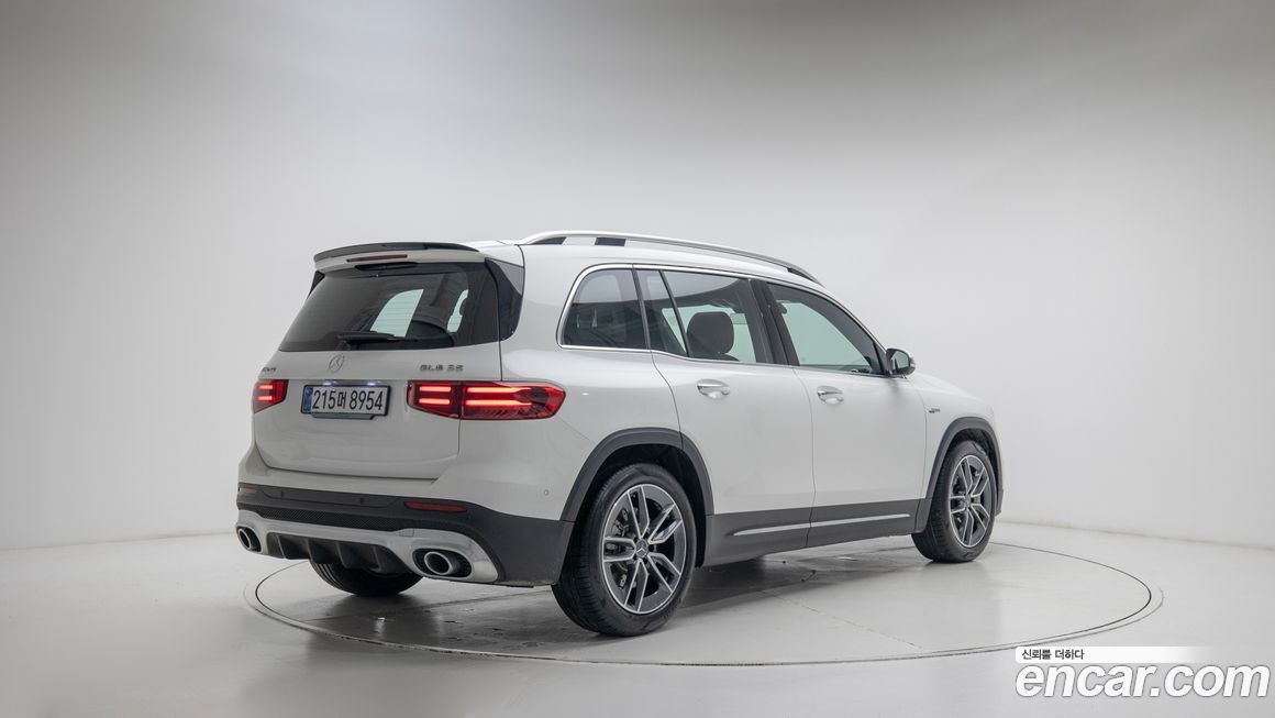 Mercedes-Benz GLB-Class AMG GLB35 4MATIC, 2025