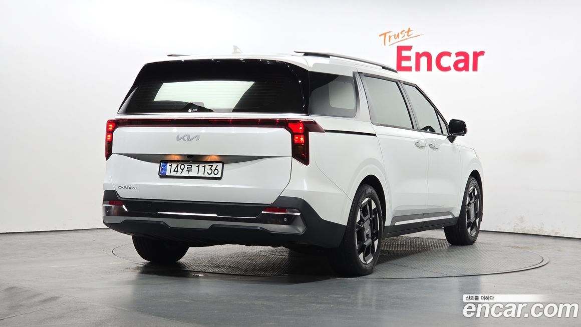 Kia Carnival 7-Seater Noblesse, 2024