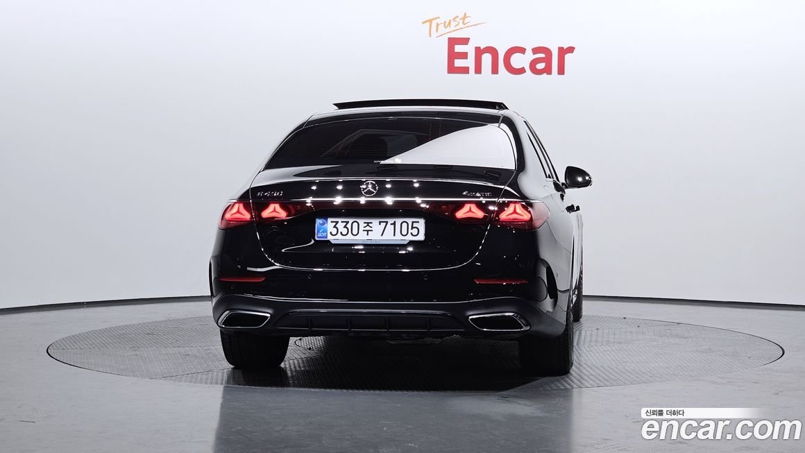 Mercedes-Benz E-Class E450 4MATIC AMG Line, 2026