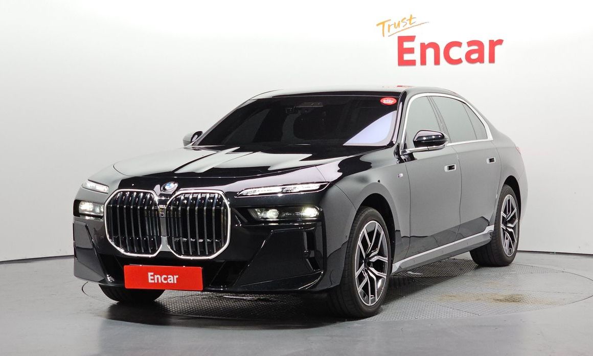 BMW 7-Series 740i xDrive M Sport, 2024