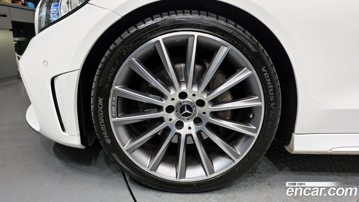 Mercedes-Benz C-Class C200 Cabriolet, 2023