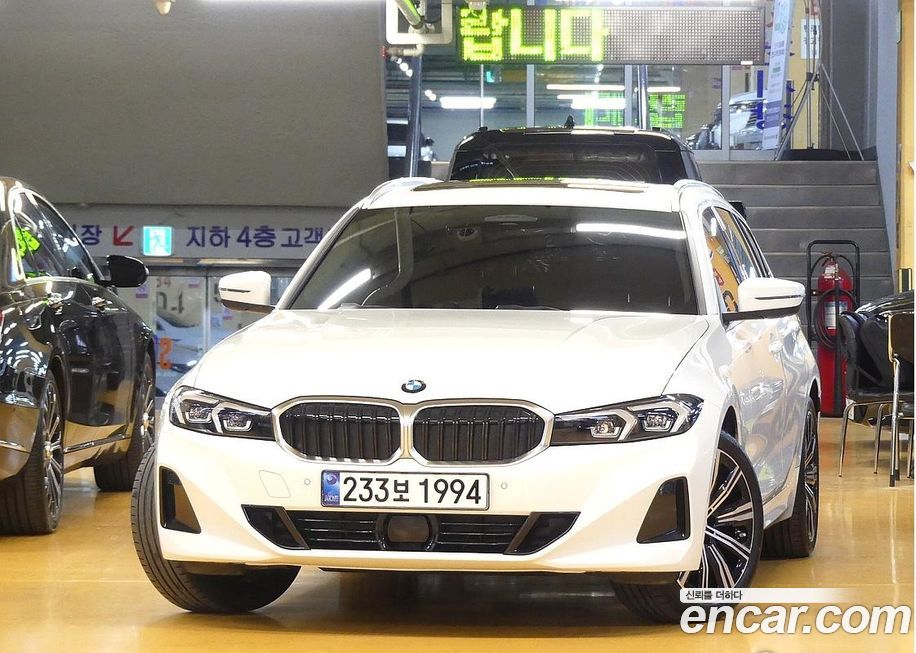BMW 3-Series 320d Touring, 2025