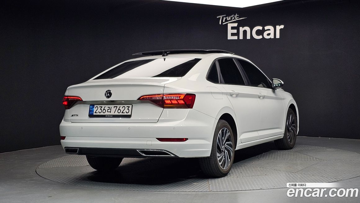 Volkswagen Jetta 1.4 TSI Prestige, 2021
