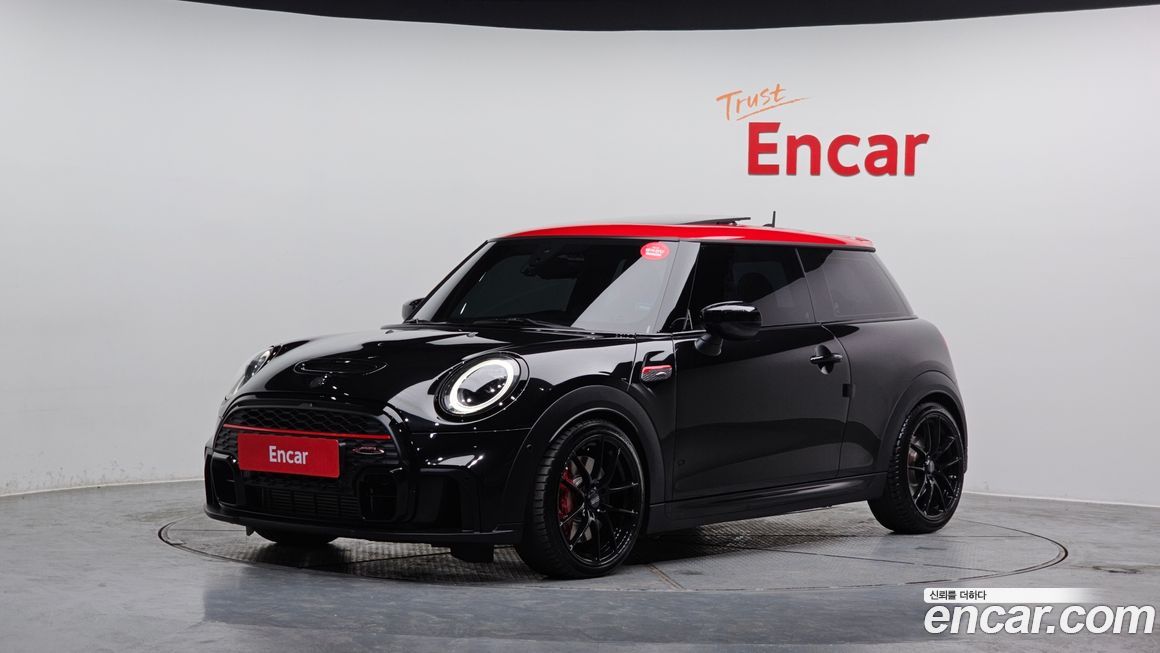 Mini Cooper JCW, 2023