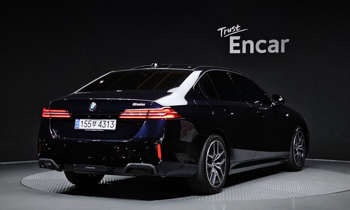 BMW 5-Series 520i M Sport, 2024