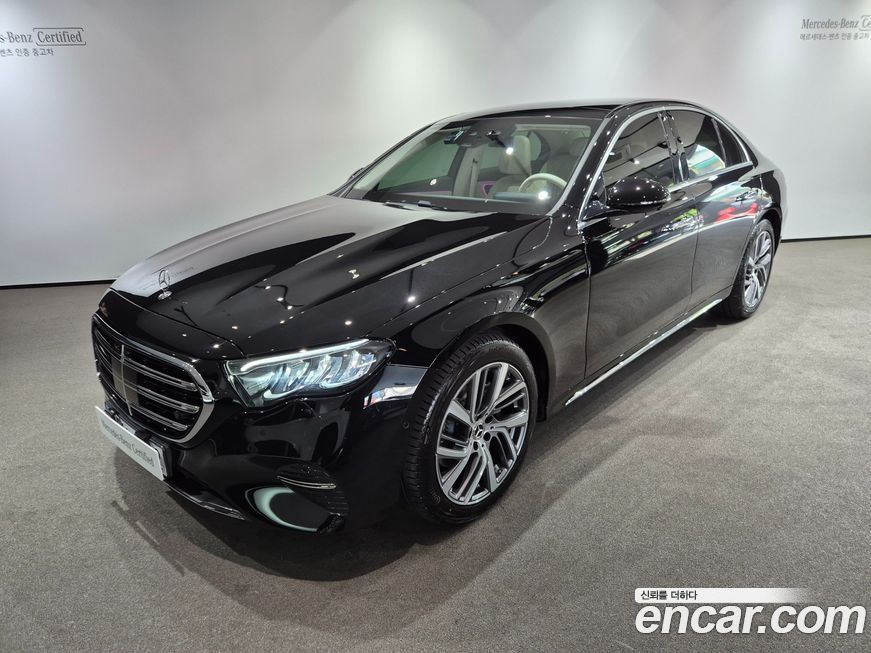 Mercedes-Benz E-Class E220d 4MATIC Exclusive, 2025