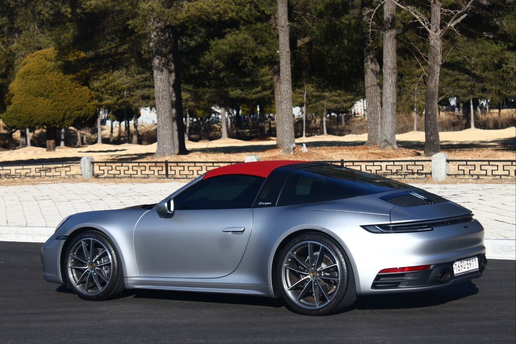 Porsche 911 Targa 4, 2024