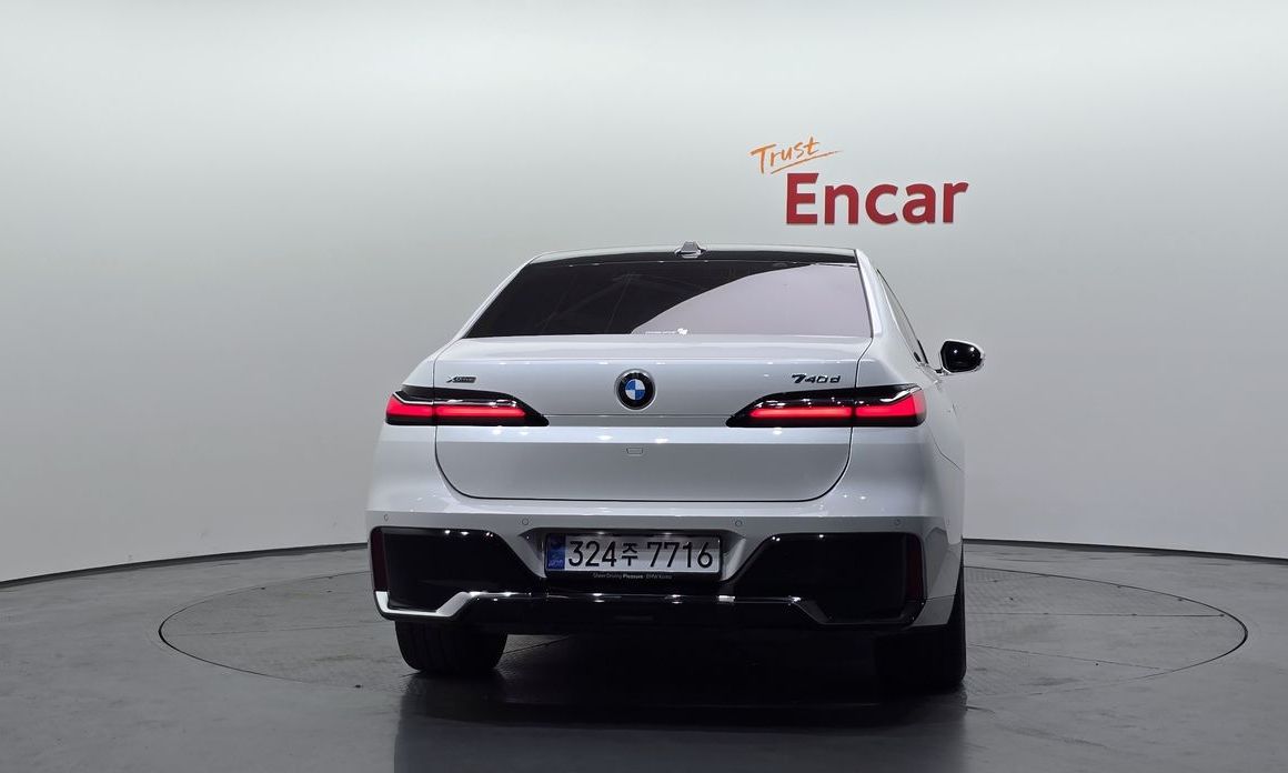 BMW 7-Series 740d xDrive M Sport, 2025