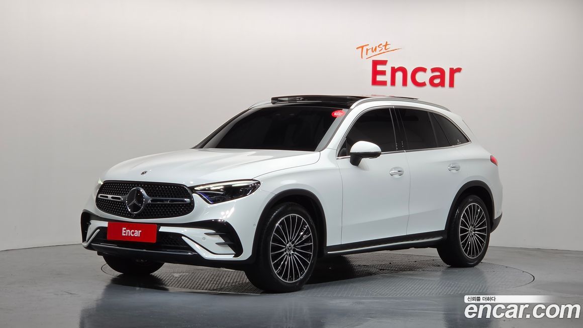 Mercedes-Benz GLC-Class GLC300 4MATIC AMG Line, 2024