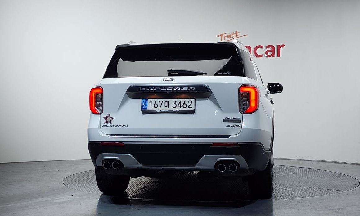 Ford Explorer 3.0 Platinum 4WD, 2022