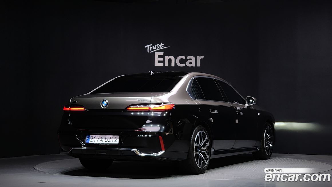 BMW 7-Series 740i xDrive M Sport, 2024