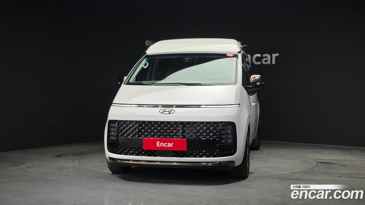 Hyundai Staria 2WD Camping Car, 2024