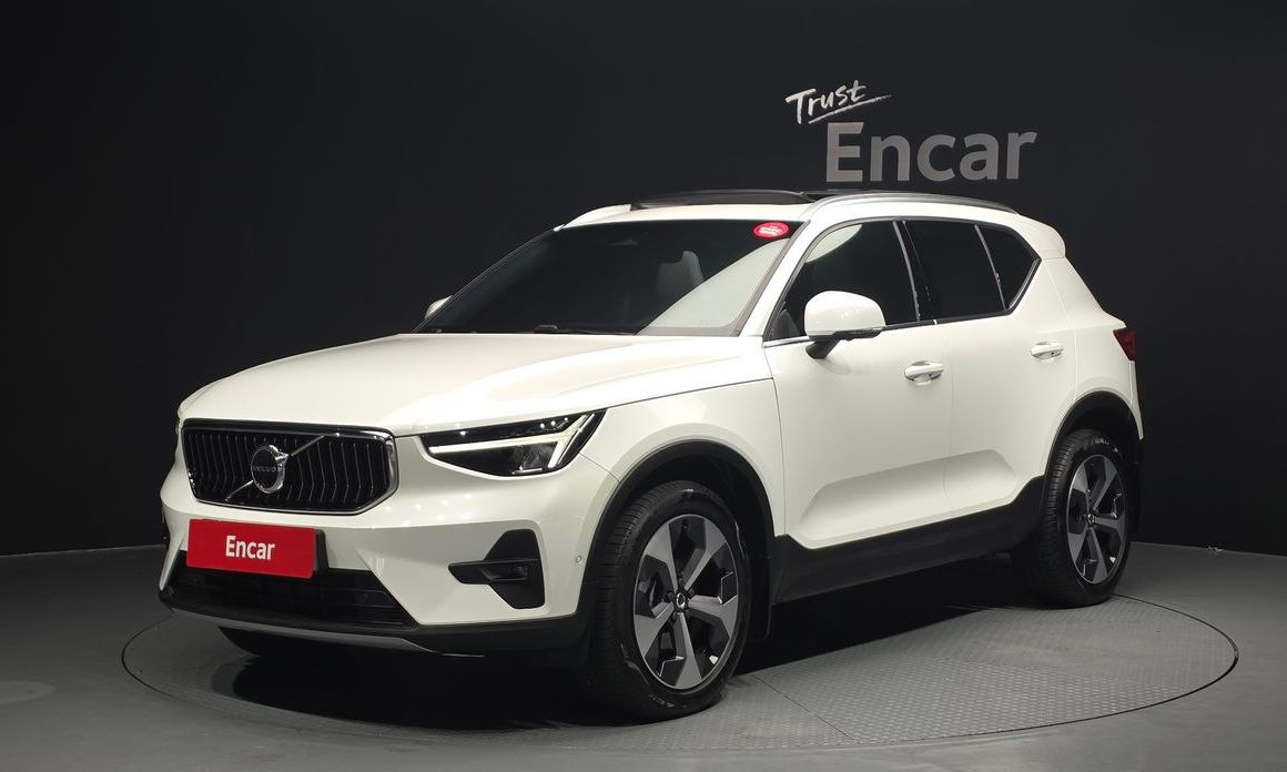 Volvo XC40 B4 Ultimate Bright, 2023