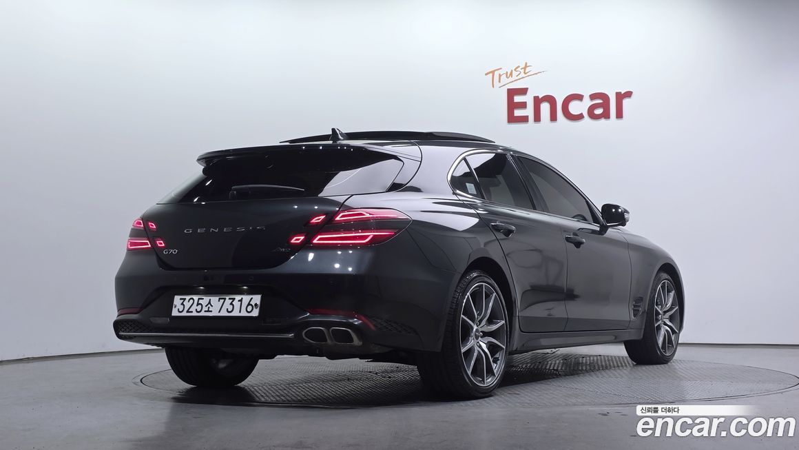Genesis G70 Gasoline 2.0T 4WD, 2023