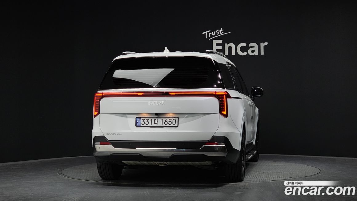 Kia Carnival 7-Seater Noblesse, 2025