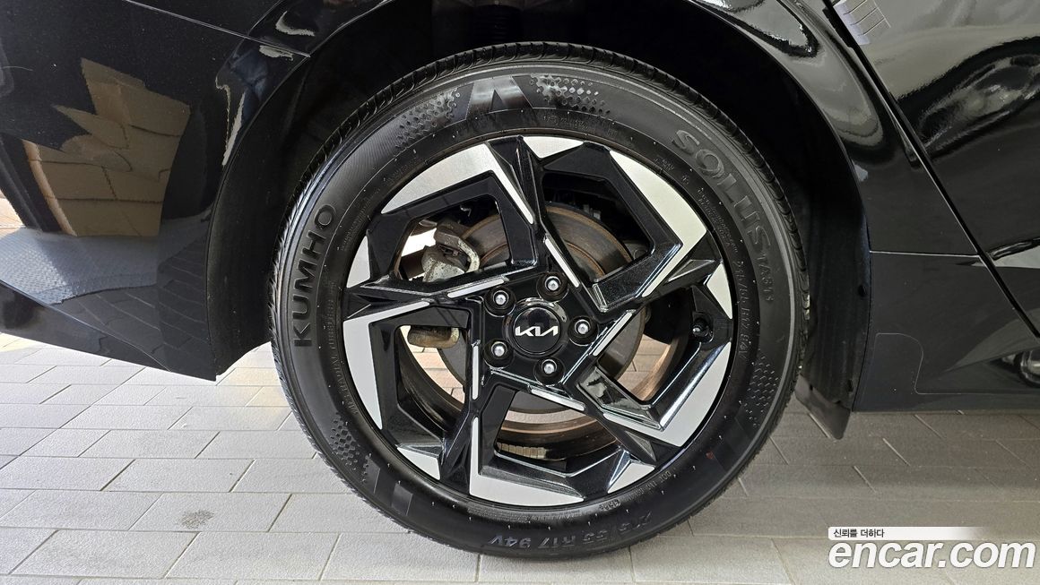 Kia K5 2.0, 2024