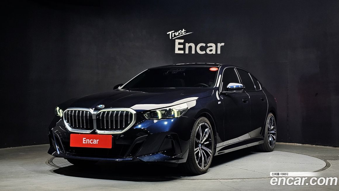 BMW 5-Series 530i xDrive M Sport, 2024