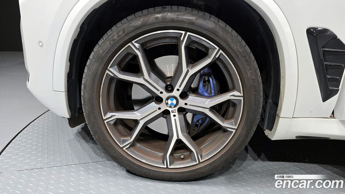 BMW X5 xDrive 40i M Sport, 2024