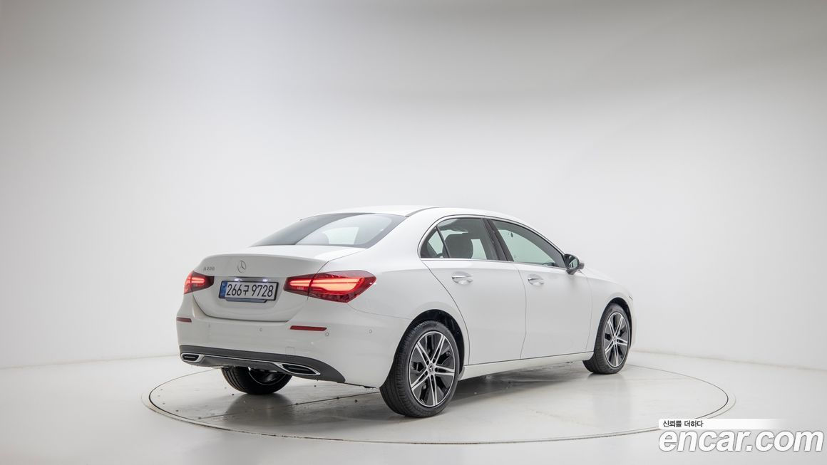 Mercedes-Benz A-Class A220 Sedan, 2026