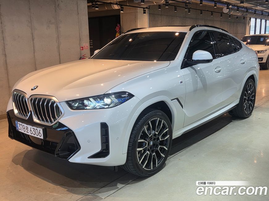 BMW X6 xDrive40i M Sport, 2025