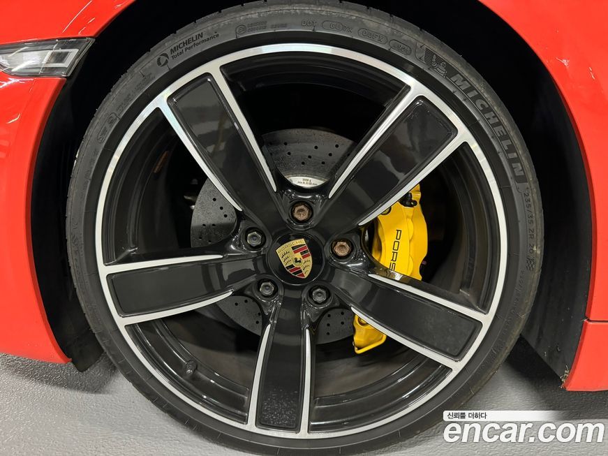 Porsche 718 4.0 GTS, 2021