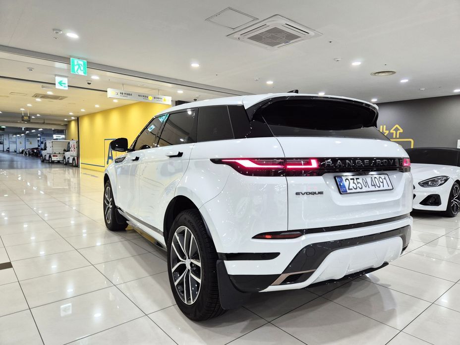 Land Rover Range Rover Evoque P250 Dynamic SE, 2025