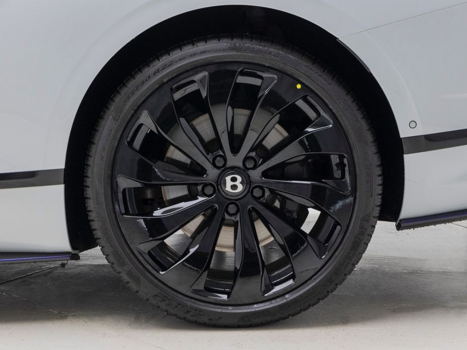 Bentley Continental 4.0 GT Azure, 2024