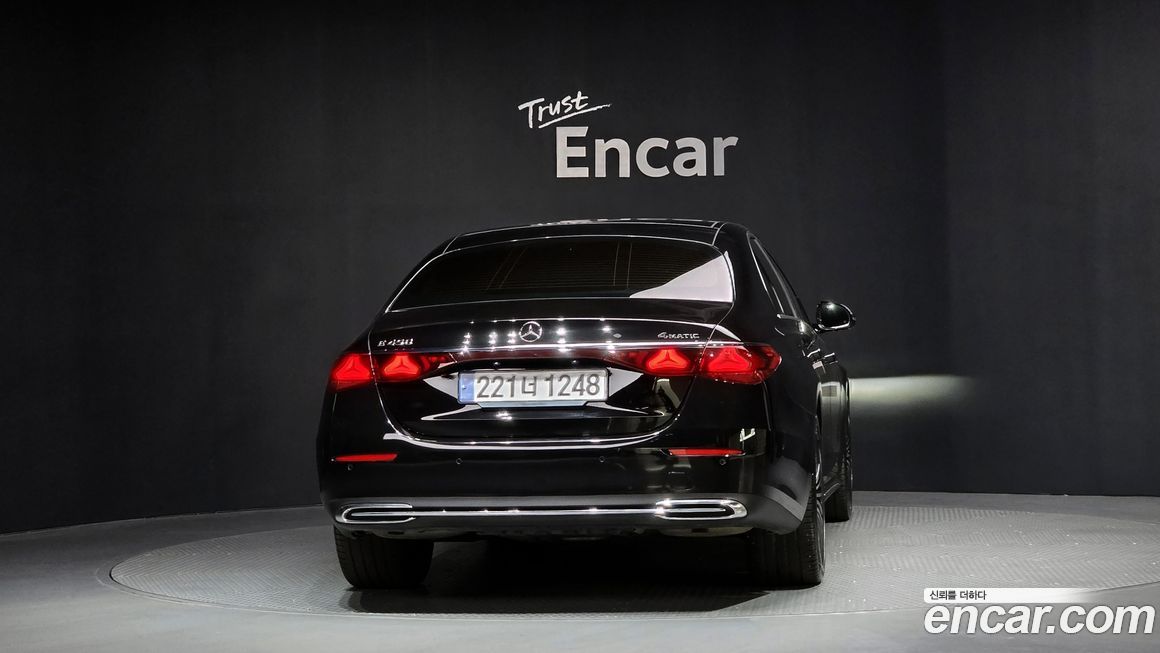 Mercedes-Benz E-Class E450 4MATIC, 2024