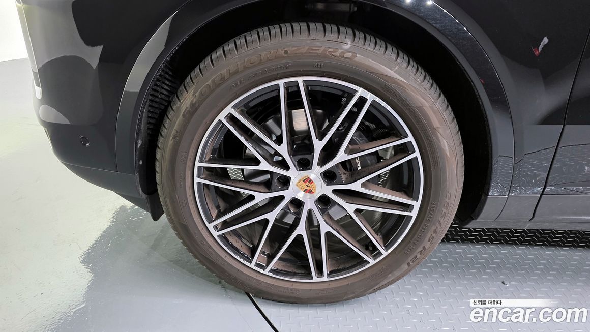 Porsche Cayenne 3.0 Coupe, 2025