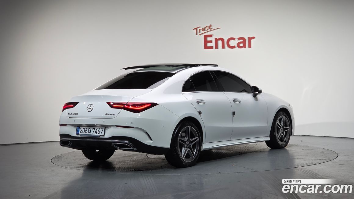 Mercedes-Benz CLA-Class CLA250 4MATIC, 2025