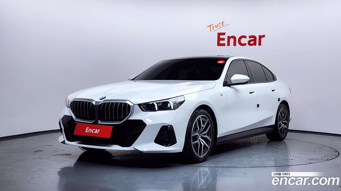 BMW 5-Series 520i M Sport, 2024