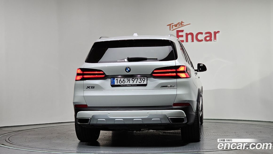BMW X5 xDrive 30d xLine, 2025