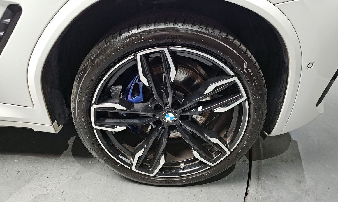 BMW X4 xDrive M40i, 2025